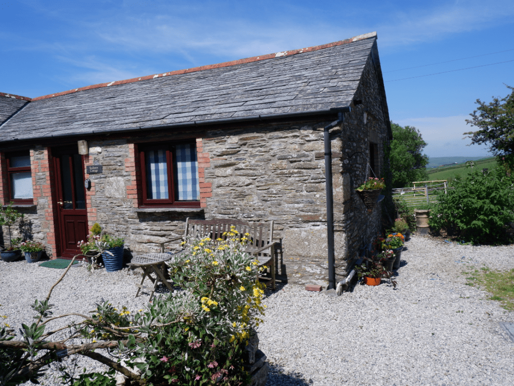 Seaberry_cottage_with_a_sea_view_Boscastle_Cornwall_Polrunny_Farm_Holiday_Cottages_2