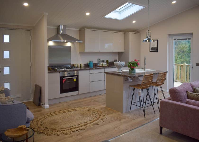 kielder-forest-lodge-02